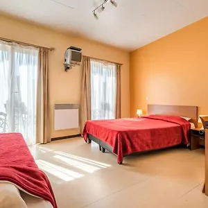 https://hotel-the-moon.brusselshotelsbook.com